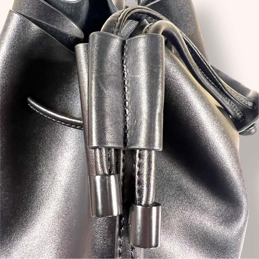 Black Leather Drawstring Bucketbag, Vince Camuto - Picture 9 of 14